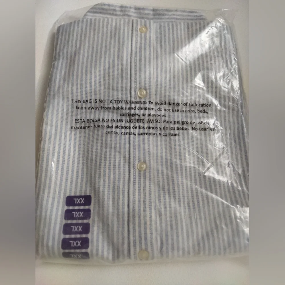 GAP Men's Light Blue and White Striped Button-Down Shirt New - Picture 2 of 2